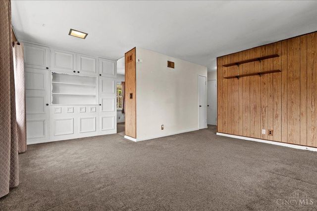 8536 Donegal Drive, Sycamore Twp, OH 45236