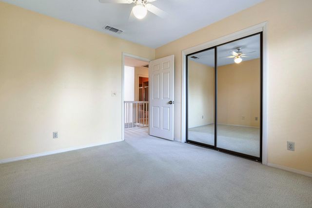 637 E Pintail Circle, Fresno, CA 93730