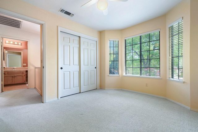 637 E Pintail Circle, Fresno, CA 93730