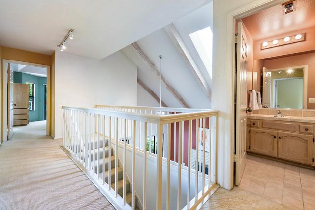 637 E Pintail Circle, Fresno, CA 93730