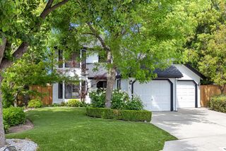 637 E Pintail Circle, Fresno, CA 93730