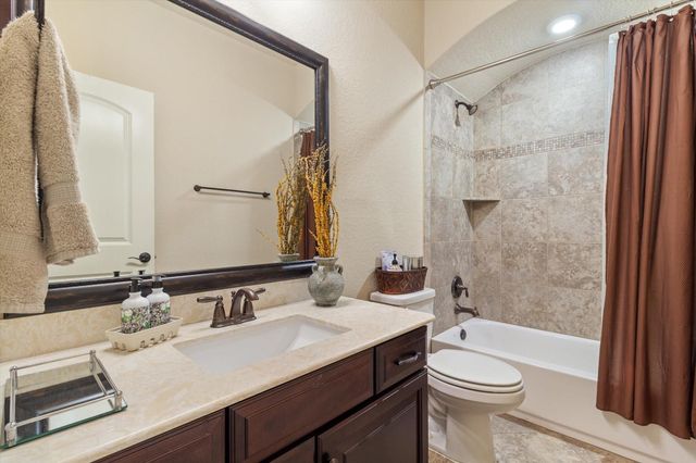 1919 Los Santos Drive, San Marcos, TX 78666