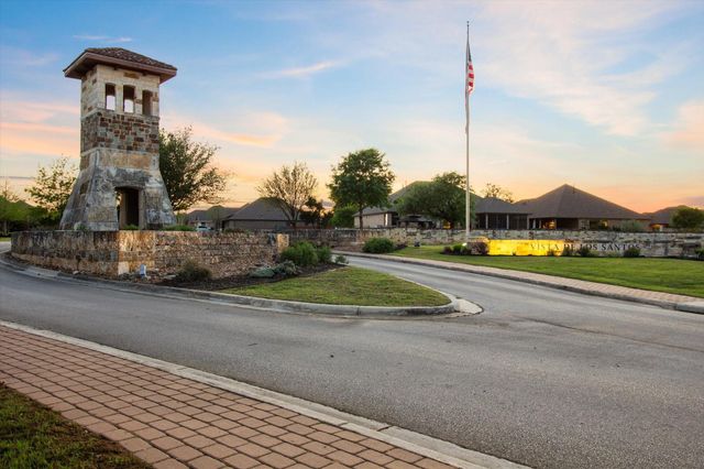 1919 Los Santos Drive, San Marcos, TX 78666