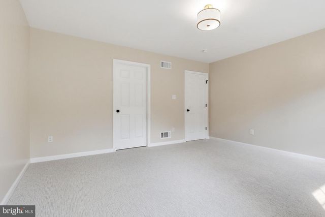 100 CEDAR DR, Dover, PA 17315
