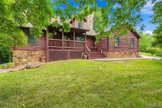 19501 Coventry Circle, Marthasville, MO 63357