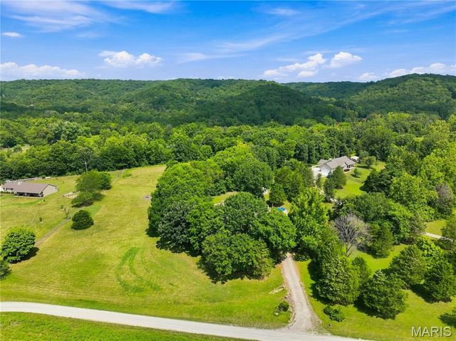 19501 Coventry Circle, Marthasville, MO 63357