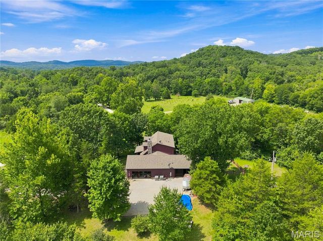 19501 Coventry Circle, Marthasville, MO 63357