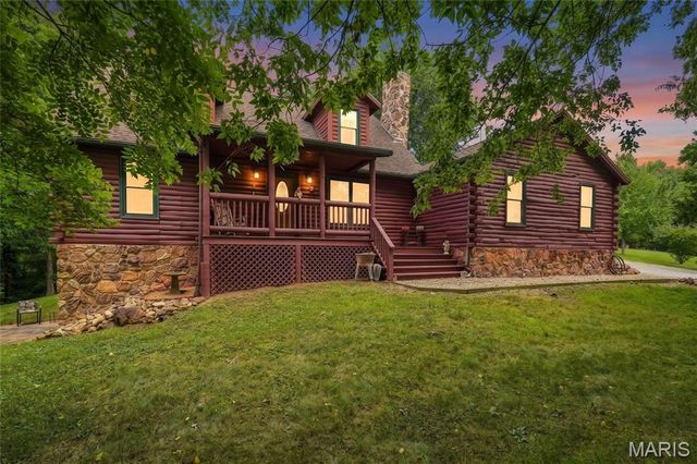 19501 Coventry Circle, Marthasville, MO 63357