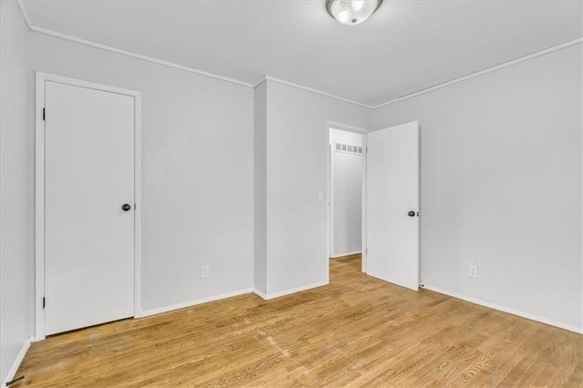 7920 NE San Rafael Drive, Kansas City, MO 64119