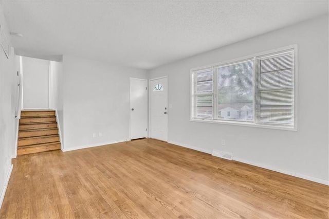 7920 NE San Rafael Drive, Kansas City, MO 64119