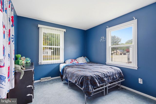 894 MICHAEL AVE, Vineland, NJ 08360