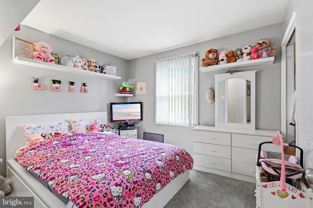 894 MICHAEL AVE, Vineland, NJ 08360