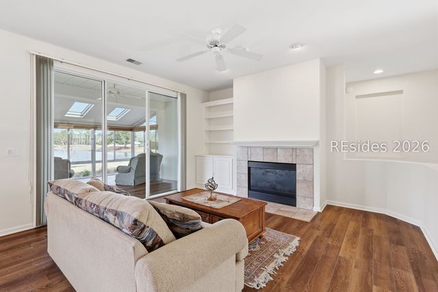 6 Hampton Cir, Bluffton, SC 29909