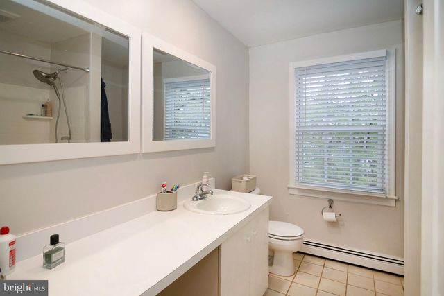 101 W CHURCH ST, Absecon, NJ 08201