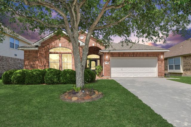 945 Autumn Brook Street, Seabrook, TX 77586