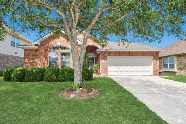 945 Autumn Brook Street, Seabrook, TX 77586