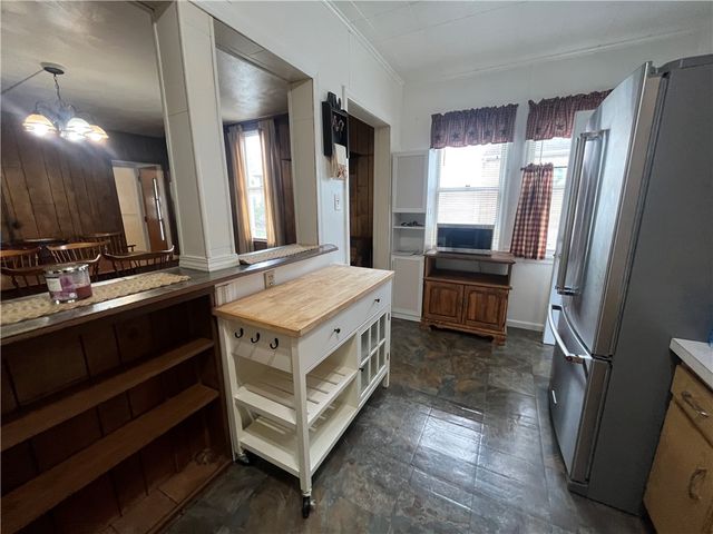 4408 3rd St, Versailles Boro, PA 15132