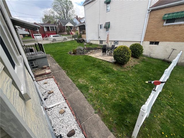 4408 3rd St, Versailles Boro, PA 15132
