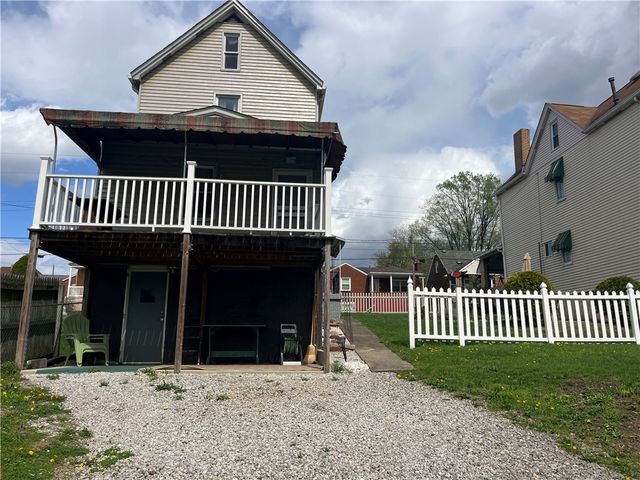 4408 3rd St, Versailles Boro, PA 15132