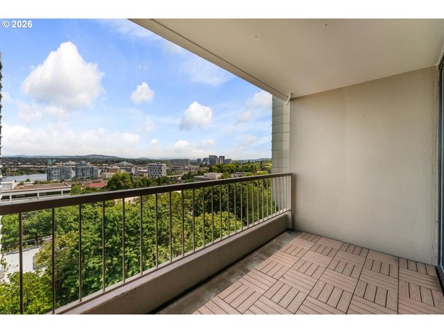 255 Sw HARRISON St 11H, Portland, OR 97201