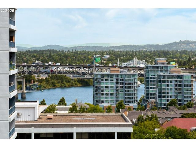 255 Sw HARRISON St 11H, Portland, OR 97201