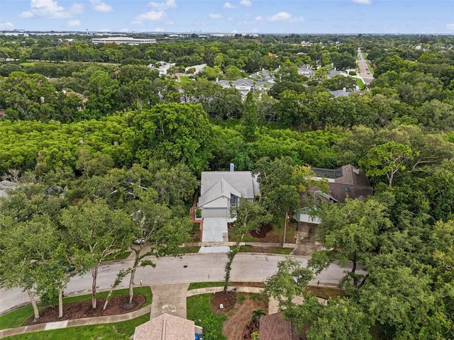 3010 LONGBROOKE WAY, Clearwater, FL 33760