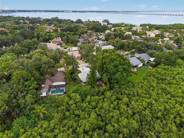 3010 LONGBROOKE WAY, Clearwater, FL 33760