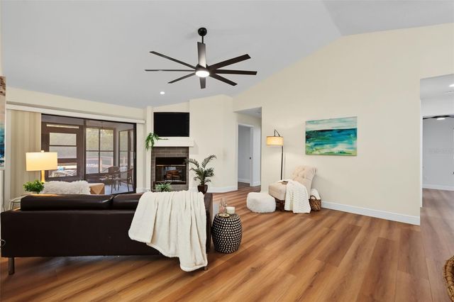 3010 LONGBROOKE WAY, Clearwater, FL 33760