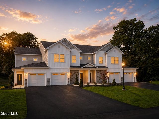38 Reeds Hollow, Saratoga Springs, NY 12866