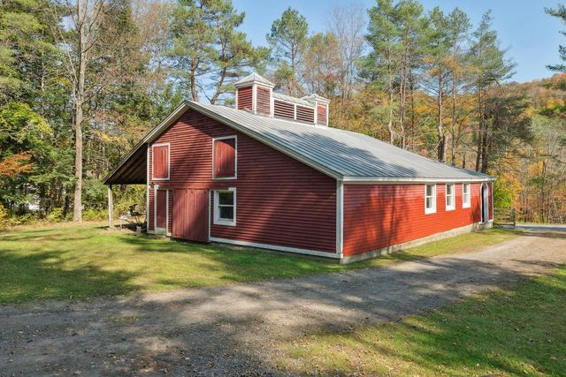 9671 VT Route 12, Barnard, VT 05031
