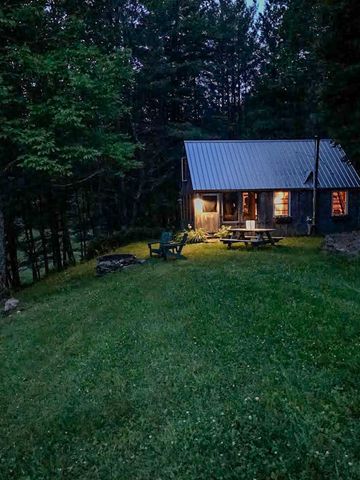 9671 VT Route 12, Barnard, VT 05031