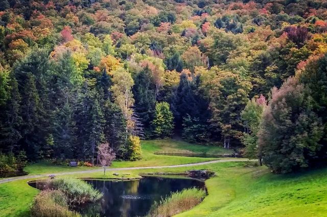 9671 VT Route 12, Barnard, VT 05031