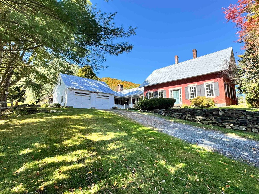 9671 VT Route 12, Barnard, VT 05031