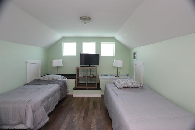 192 Walnut, Grand Isle, LA 70358