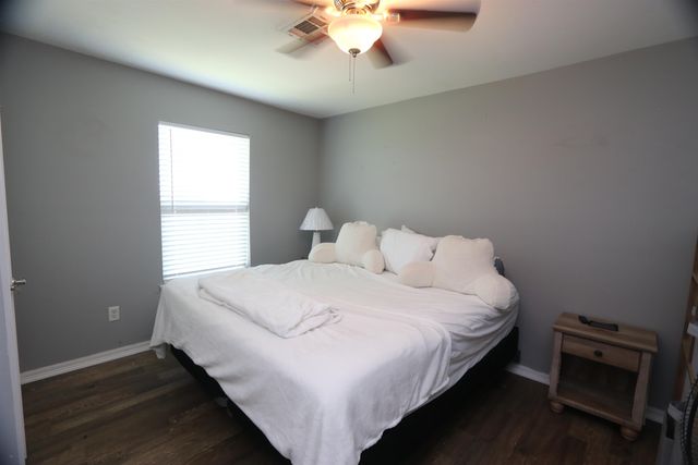 192 Walnut, Grand Isle, LA 70358