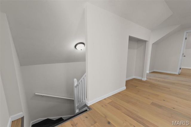 5410 Tholozan Avenue, St Louis, MO 63109