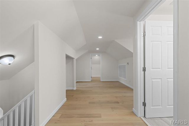 5410 Tholozan Avenue, St Louis, MO 63109