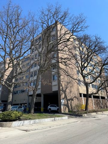 151 N Kenilworth Avenue 4G, Oak Park, IL 60301
