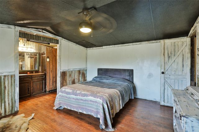 618 Derstine Road, Merkel, TX 79536