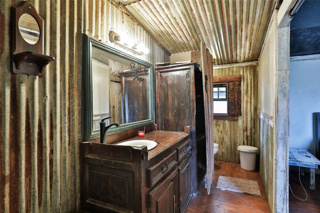618 Derstine Road, Merkel, TX 79536