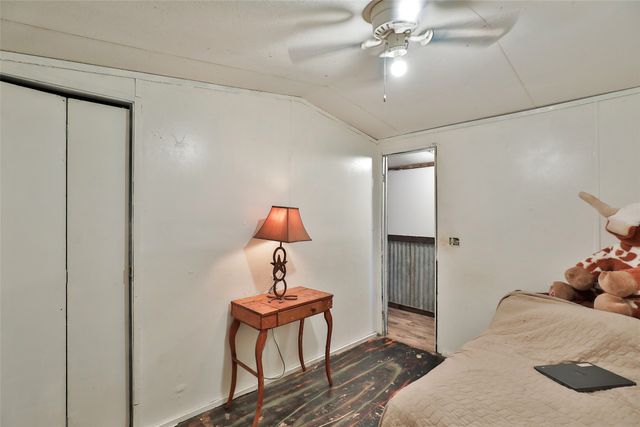 618 Derstine Road, Merkel, TX 79536