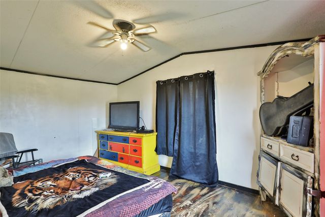 618 Derstine Road, Merkel, TX 79536
