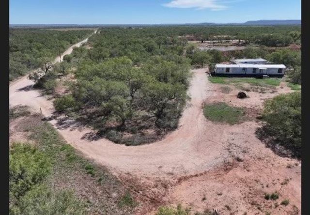 618 Derstine Road, Merkel, TX 79536