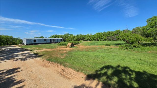 618 Derstine Road, Merkel, TX 79536