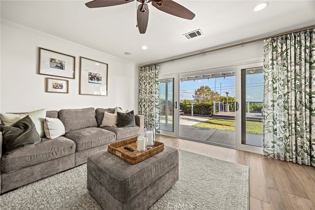 15914 West, Whittier, CA 90603