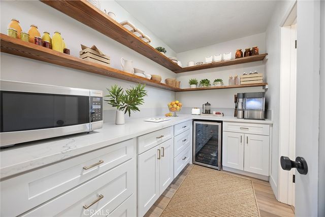 15914 West, Whittier, CA 90603