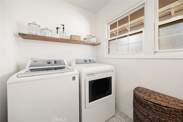 15914 West, Whittier, CA 90603
