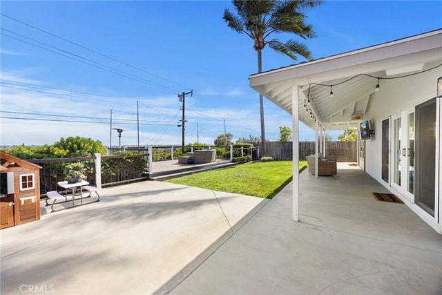 15914 West, Whittier, CA 90603