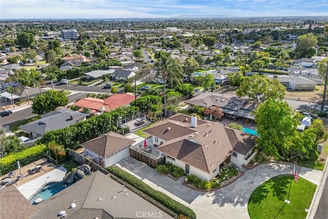 15914 West, Whittier, CA 90603