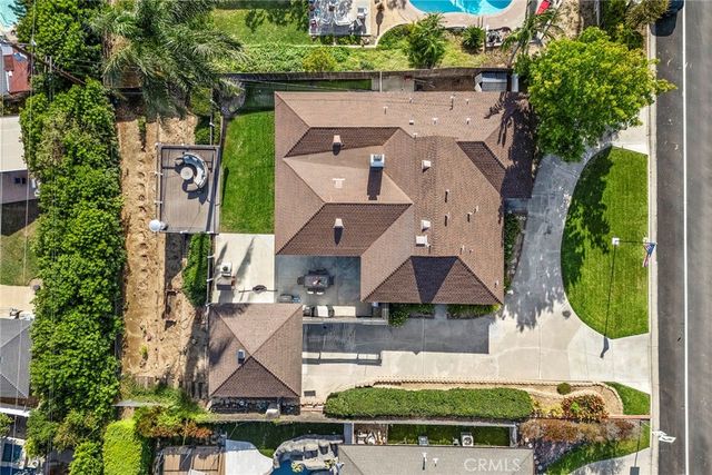 15914 West, Whittier, CA 90603